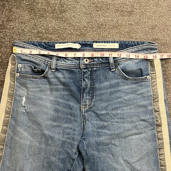 Pilcro and The Letterpress Anthropologie Slim Boyfriend Distressed Jeans Sz 29 - Picture 4 of 14